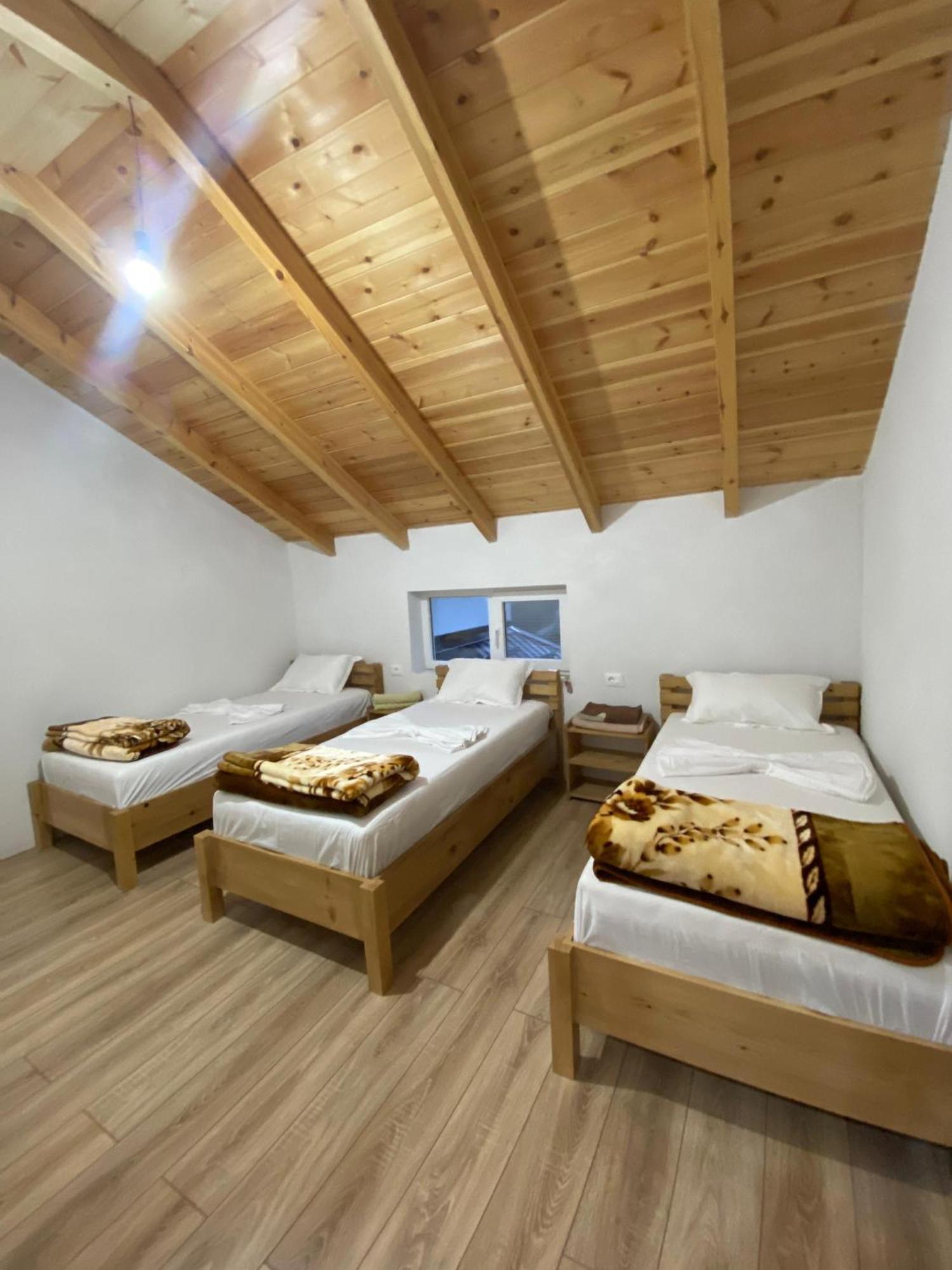 Guest House Korabi Ceren Zewnętrze zdjęcie