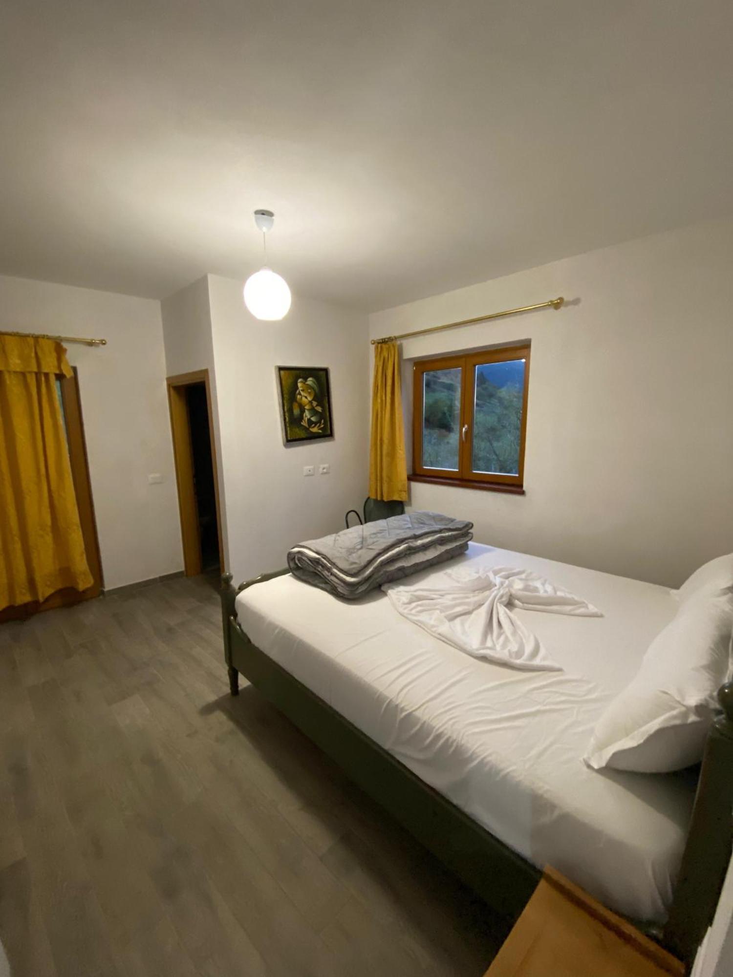 Guest House Korabi Ceren Zewnętrze zdjęcie